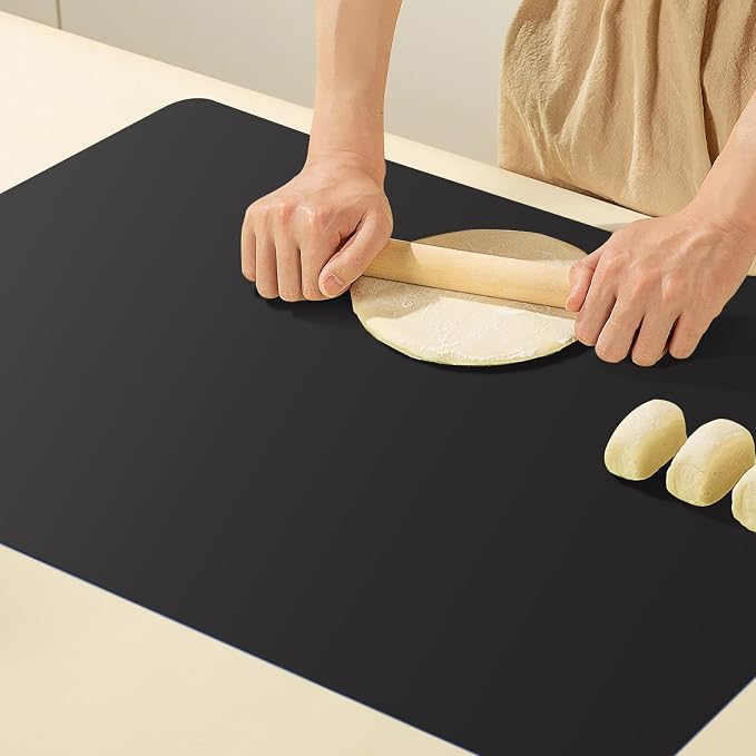 Food-Grade Silicone mat๏ผ2MM Extra Thick Silicone Mats for Kitchen Counter, 25.6" x17.7" Non-Slip Waterproof Large Countertop Protector Mat, Heat Resistant Mat, Silicone Placemat (Black)