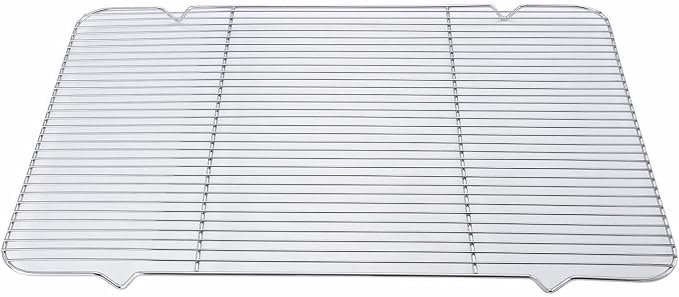 Winco Icing/Cooling Rack with Built-in Feet, 16.25-Inch by 25-Inch, Medium, Chrome | Integrated feet prevent sogginess, Great for Storage, Organization, Prep Stations and Foodservice