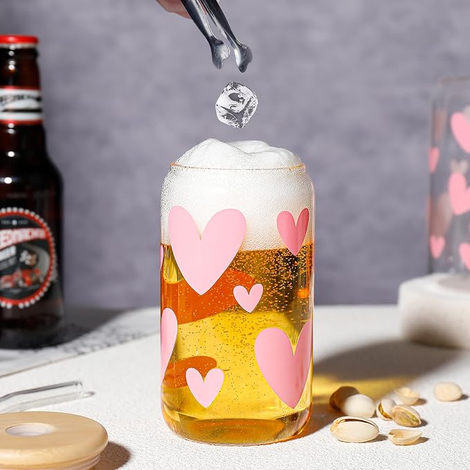 DWTS DANWEITESI Glass Cups with Lids and Straws with Design Pink Hearts 4 pcs,Clear Glass Cups 16 oz-Glass Tumbler,Cute Glass Iced Coffee Cups with Lids and Straws 480ml