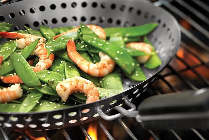 Outset Grill Skillet With Removable Handle, Non-Stick 12" Round Grill Pan | Easy To Cook On & Clean | Detachable Handle So The Pan Can Be Used On The Grill Or Oven | Perfect For Seafood, Veggies & Meat