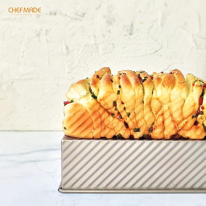 CHEFMADE Mini Pullman Loaf Pan with Lid, 0.66Lb Dough Capacity Non-Stick Rectangle Corrugated Toast Box for Oven Baking 2.8" x 8.3"x 2.7"(Champagne Gold)