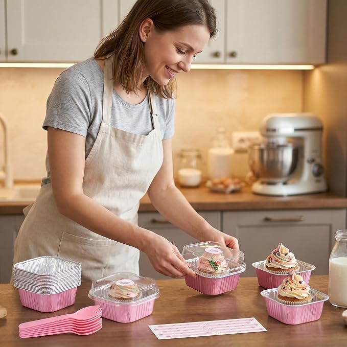 50 Pack Mini Cake Pans With Lids And Spoons,5oz Square Aluminum Foil Brownie Baking Cups,Small Cake Tins,Individual Cake Pans With Lids for Wedding Birthday Party (Green)