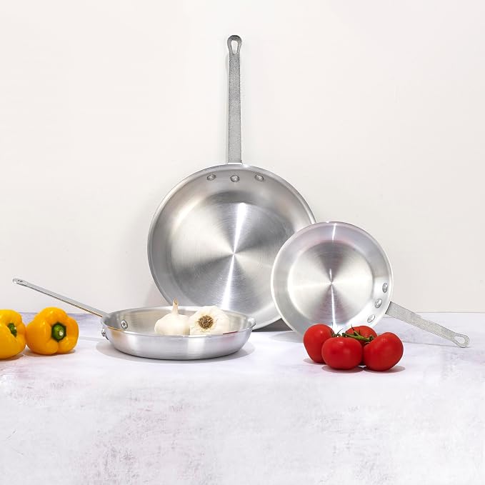 Winco AFP-10A Commercial-Grade Aluminium Fry Pan/Skillet, 10", Silver (Pack of 6)