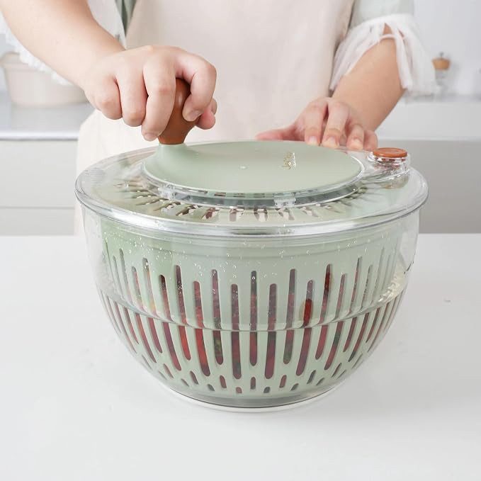Easy Spin Manual Salad spinner vegetable dryer and drainer, fruit cleaner spinner with bowl
