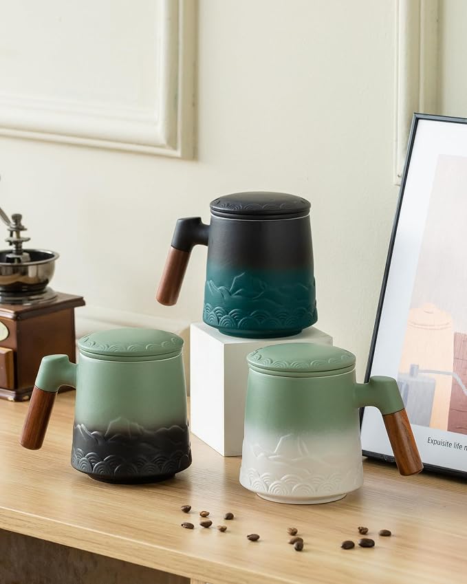 ZENS Tea Mug with Infuser and Lid for Loose Leaf Tea Diffusers, 16.9oz | Embossed Ceramic Tea Cup with Infuser, Tea Steeper for Loose Tea Lovers Gifts, Wood Handle, Moss White