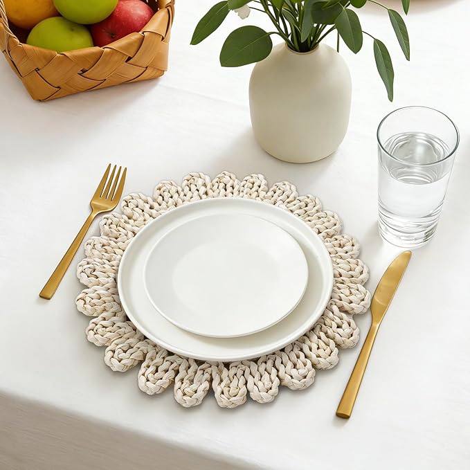 13" Round Placemats Set of 8, Corn Husk Woven Placemat, Rustic White Place Mats for Dining Table Decor, Boho Rattan Wicker Plate Chargers for Wedding Dinner Party