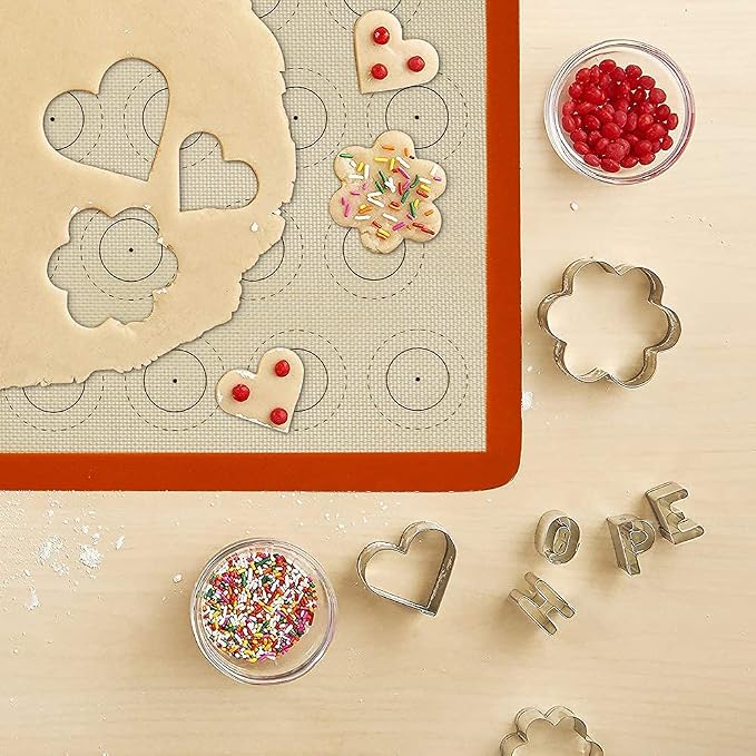 AMYONE Macaron Silicone Baking Mats for Half Sheet Pan, Platinum, 2PCS | Precise Size 11 5/8 X 16 1/2; For Macaron/Cookie/Bread/Pastry; Food Grade Silicone, Reusable Nonstick Liner, Orange