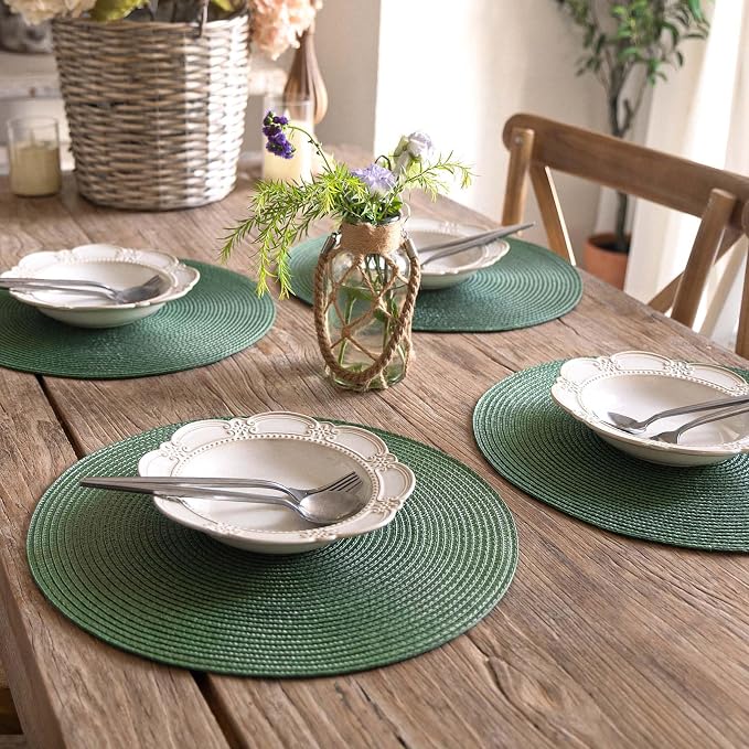 FunWheat Round Braided Placemats Set of 8 Place Mats for Dining Table Woven Washable Non-Slip Table Mats 15 Inch(Green,8pcs)