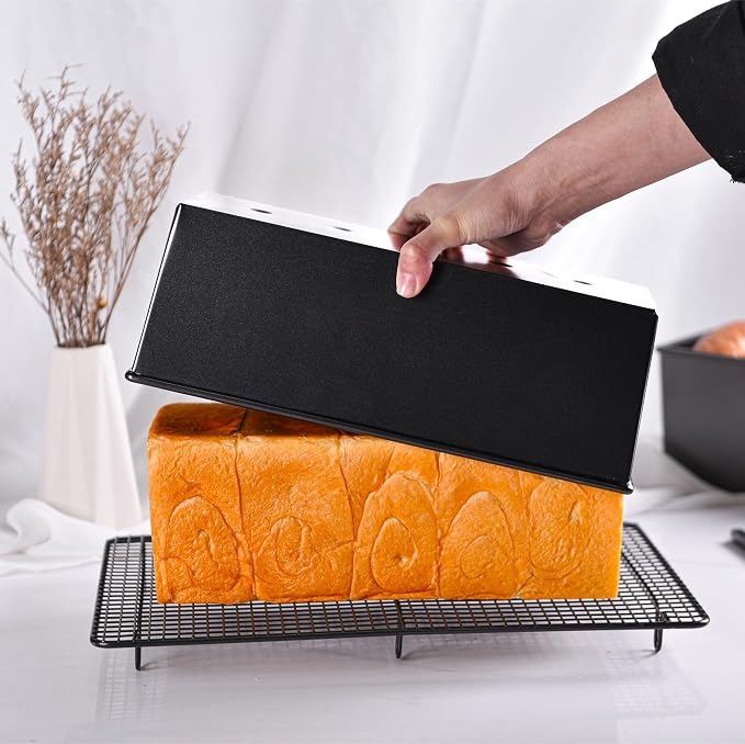 Commercial Pullman Loaf Pan with Lid, 2.2Lb Aluminum Dough Capacity Non-stick Rectangle Flat Toast Box for Oven Baking 13.6"×5.4"×4.7"(Black)