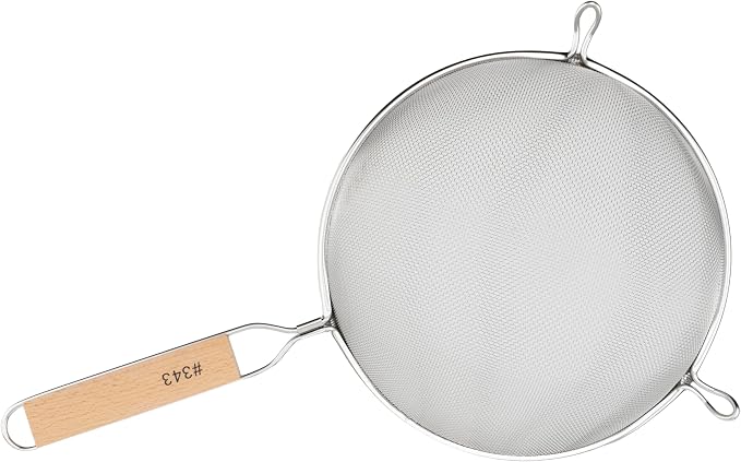 Winco Strainer with Single Fine Mesh, 8-Inch Diameter, Medium, Stainless Steel, Tan,Silver | Foodservice, Great for Draining Pasta, Rinsing Produce, Straining and Kitchen Prep