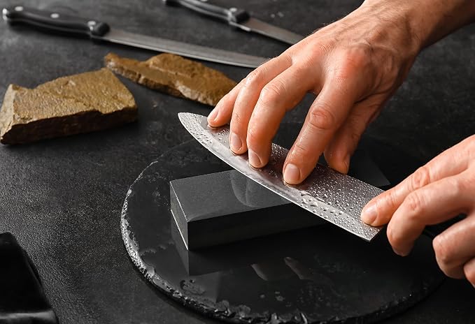 Moss & Stone 7 Pcs Small Kitchen Knife Set with Block, Stainless Steel | Premium forged kitchen knives with high-carbon sharp blades, ergonomic handle, rust-resistant knife block set for home & chef