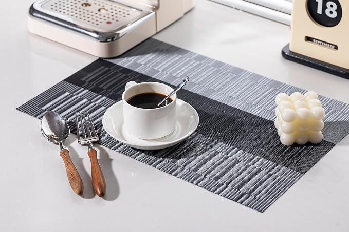LEXMORE Placemats Set of 4 Vinyl/Plastic Woven Place Mats for Kitchen Table Indoor/Outdoor Washable Placemat Wipeable Dining Table Mats(Silver Gray Black)