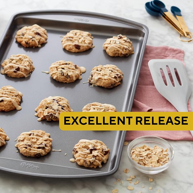 Wilton Perfect Results Nonstick Cookie Sheet Set, Dishwasher Safe, 2-Piece | Scratch-Resistant Non-Stick Steel Cookie Sheets, Dishwasher Safe, 2-Piece Set, Perfect for Cookies & Sheet Pan Baking