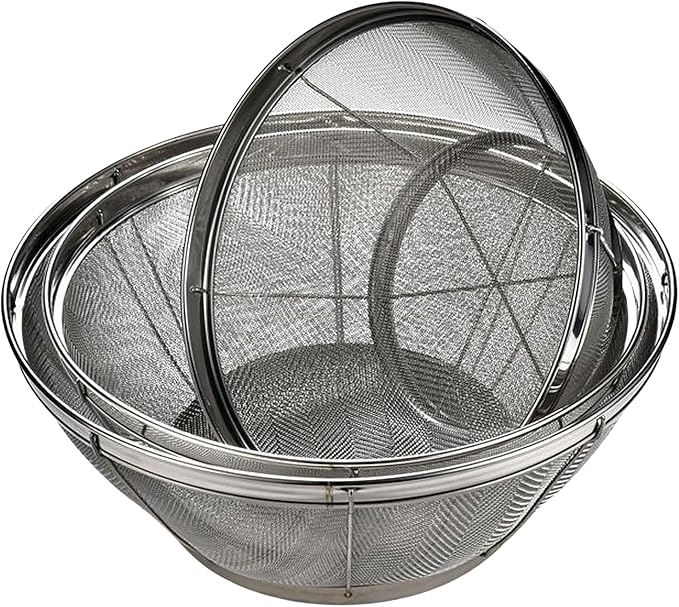 Fine Mesh Strainer for Kitchen, 5 Quart Stainless Steel Colander Bowl for Pasta, Rice, Fruit, Metal Net Baskets with Resting Base - Strain, Drain, Rinse