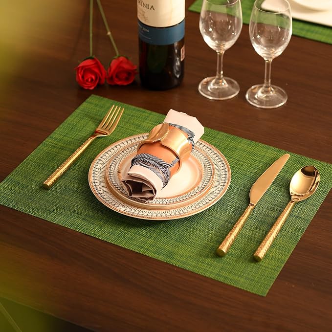 SLKQG Green Placemats Set of 8 - Wipe Clean Vinyl Placemats - Washable Heat Resistant PVC Placemats for Dining Table - 17x12 Inch (Green, 8)