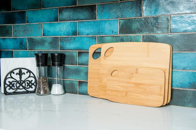 Lipper International 839 Bamboo Wood Thin Cutting Board with Oval Hole in Corner, Assorted Sizes, Set of 3