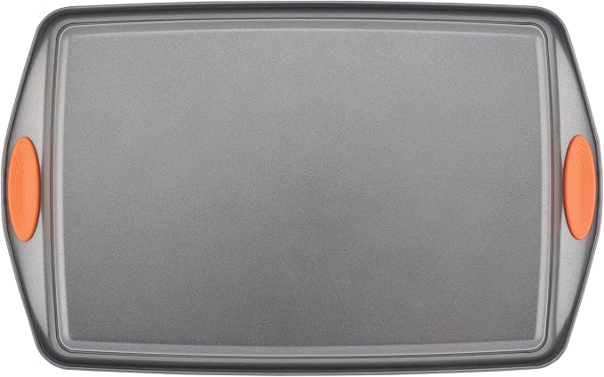 Rachael Ray Bakeware, Nonstick Baking / Cake Pan With Lid and Grips, Rectangle - 9 Inch x 13 Inch, Gray | Oven Safe to 500°F, Dishwasher Safe, Grips for Easy Handling, Great For Lasagna and Casseroles, in Gray