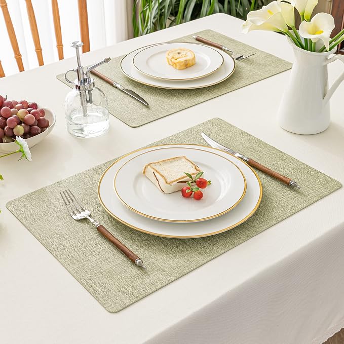 Romanstile Vinyl Placemats Set of 4-12 X 17 Inch - Faux Leather 100% Waterproof Wipeable Anti Slip Place Mats, Heat Resistant Reversible PU Table Mats for Kitchen Dining Party Outdoor, Grass Green