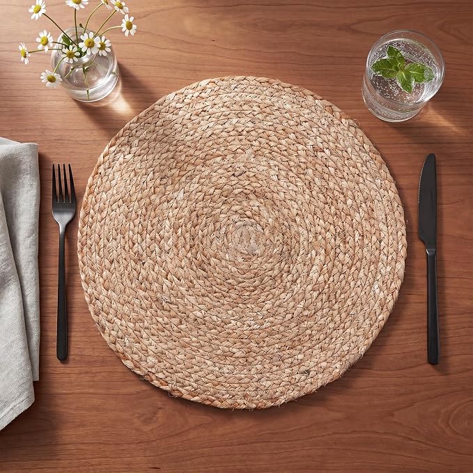 Natural Jute Placemats Set of 4, Round Woven Table Mats, 13 Inch Rattan Charger Plates for Dinner, Boho Farmhouse Braided Place Mats