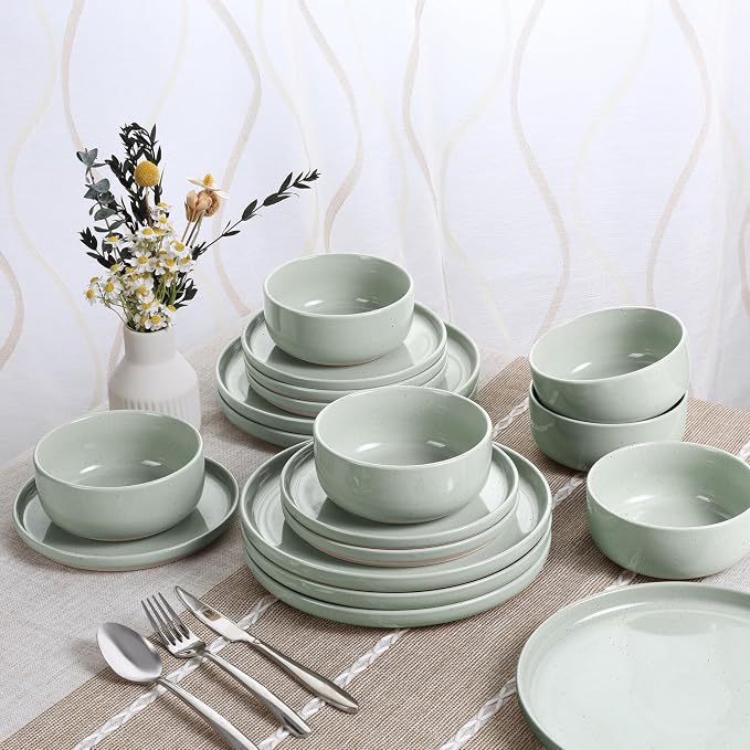 HaWare Dinnerware Sets, 18Pcs Plates and Bowls Set for 6, Asparagus Green