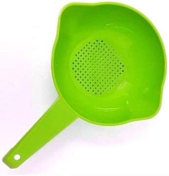 Tupperware Small 1 Quart Colander with Handle in Apple