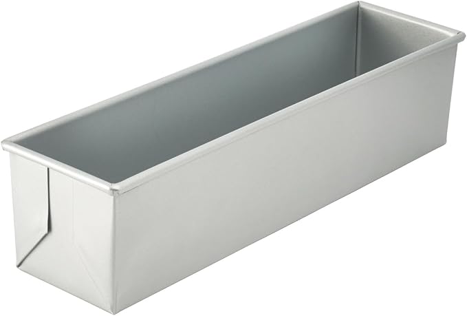 Winco 2 lb Pullman Pan, Square Aluminized Steel Sheet Pan | Heat distribution, Great for Cooking, Food Preparation and Restaurant Kitchens