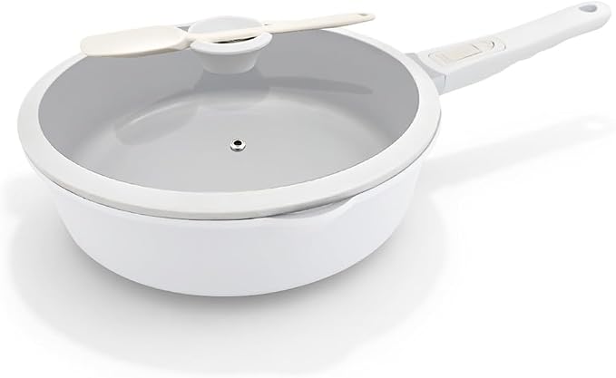 AIKENBBKK Small Egg Frying Pan Nonstick, 8 Inch Ceramic Skillet, Non Stick Omelette Pan, Non Toxic Pans for Cooking, Induction Cookware, Compatible with All Stoves, Detachable Handle, Oven Safe, White