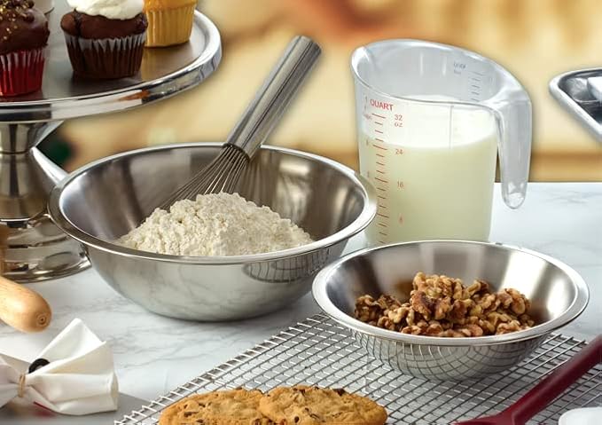 Winco 3 qt Stainless Steel Mixing Bowl | Dishwasher safe, All purpose, True capacity sizing, Restaurant service, Great for Salads, Sides, Pasta and Shared Dishes