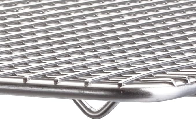Winco Pan Grate, 8-Inch by 10-Inch,Chrome, Half Size | Baking support, Foodservice, Great for Steam Tables, Buffets and Food Preparation