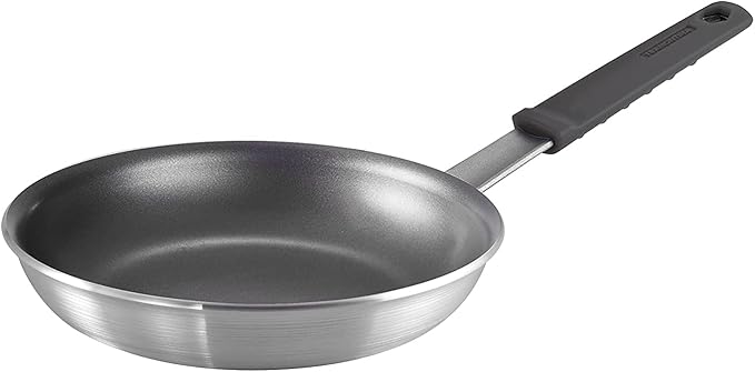 Tramontina Professional Fusion 8-Inch Non Stick Small Frying Pan | Heavy-Gauge Aluminum Skillet with Reinforced Nonstick Coating, Dishwasher and Oven Safe