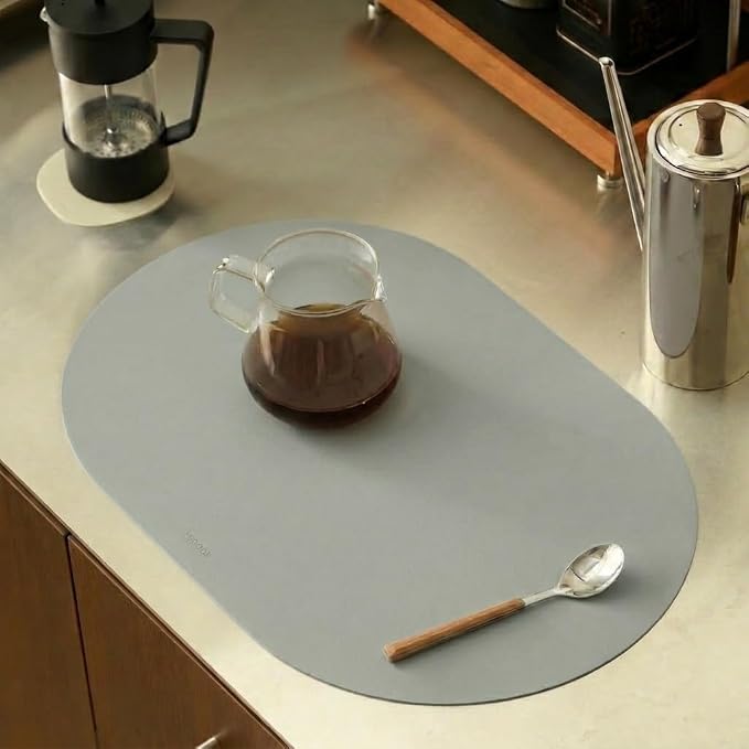 Mint Green Oval Silicone Placemats Set of 6 – Heat Resistant, Waterproof, Easy to Clean Non-Slip Modern Dining Table Mats – Premium Leather Textured Japandi Kitchen Decor