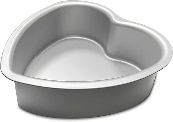 8 x 3 Inch Heart Shaped Cake Pan, Aluminum Heart Cake Tin, Baking Cake Pan for Wedding, Party, Family Occasions, Chocolate, Bread. (Heart, 8 x 3 Inch)