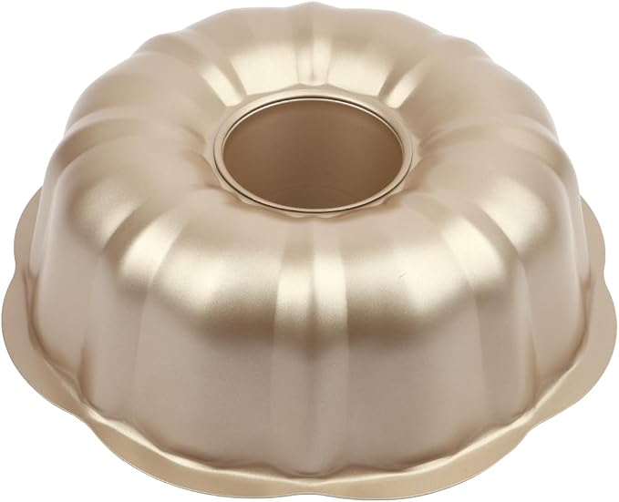 David Burke 9" Fluted Bake Pan – Carbon Steel Bundt Cake Pan – Bronze