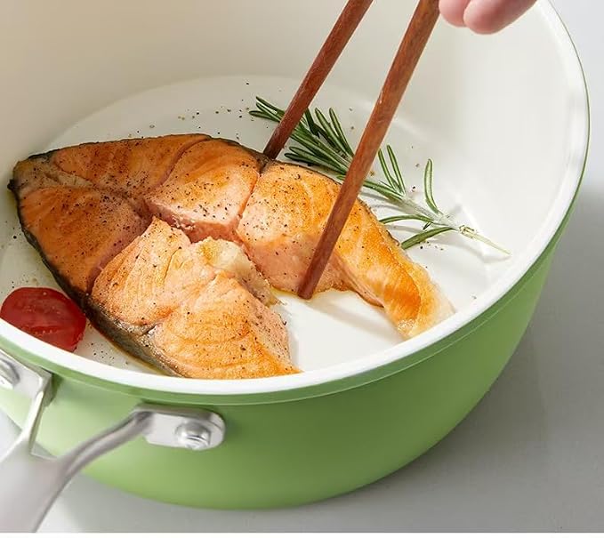 Nonstick Ceramic Saucepan with lid, Small Cooking Pot with handle, Induction Comptable (Green, 2.5 Quarts)
