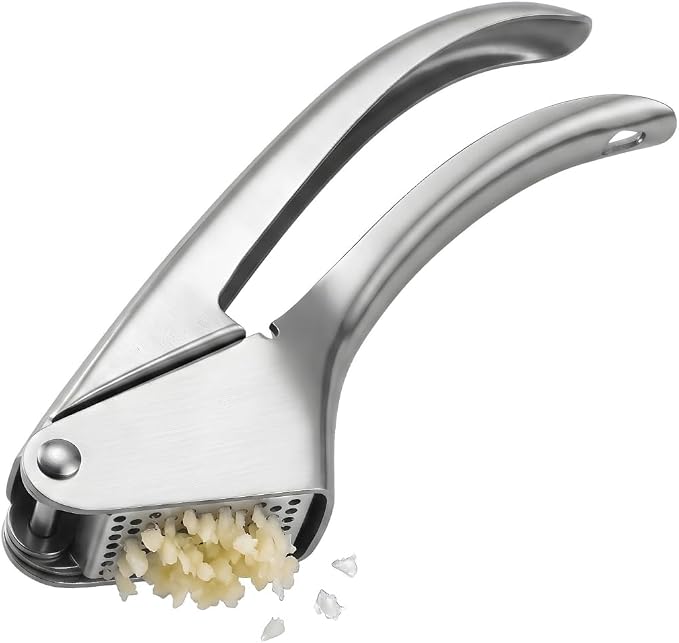 KUYRA Garlic Press Stainless Steel – Heavy Duty No-Peel Garlic Crusher & Mincer, High Capacity Chamber, Rust-Free 304 Steel, Easy Clean & Dishwasher Safe Clove Crusher & Hand Mincer