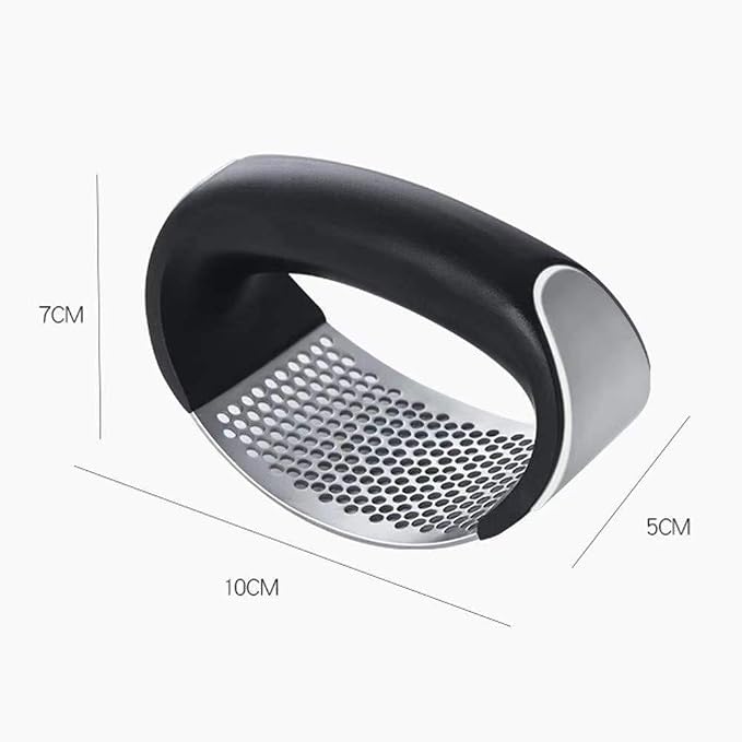 Garlic press kitchen tool garlic peeler stainless steel professional ginger crusher ergonomic labor-saving crusher (S)