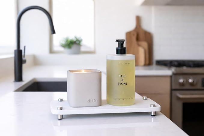 Premium White Squared Sink Caddy - Water-Absorbing Diatomaceous Earth Tray for Sink with, Elevated Stainless Steel Feet, Non-Toxic, Fast-Drying, Kitchen or Bathroom (Driftwood)