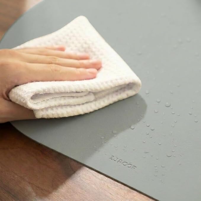 Mint Green Oval Silicone Placemats Set of 6 – Heat Resistant, Waterproof, Easy to Clean Non-Slip Modern Dining Table Mats – Premium Leather Textured Japandi Kitchen Decor