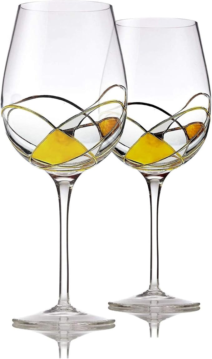 Bezrat Red Wine Glasses Set of 2, Hand Painted Wine Glass, Drinkware Essentials, 11" H, 28oz Wine Lover Large Glass, Glassware Gifts Ideas for Women Inspired by 'Duomo di Milano' Mothers Day (Red)