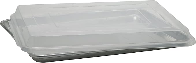 Winco Covers for Aluminum Sheet Pan, 13 by 18-Inch,Clear,Medium | Dishwasher safe, BPA-free, Easy snap, Universal fit, Great for Food Protection, Storage, Serving and Foodservice