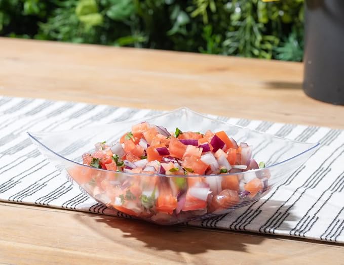 4 Pack Disposable Clear Plastic Serving Bowls Square Party Candy Use 32oz | Square Design. Disposable Party Tableware. Salad, Fruit & Candy Use. Candy Buffet Containers. Clear Plastic.
