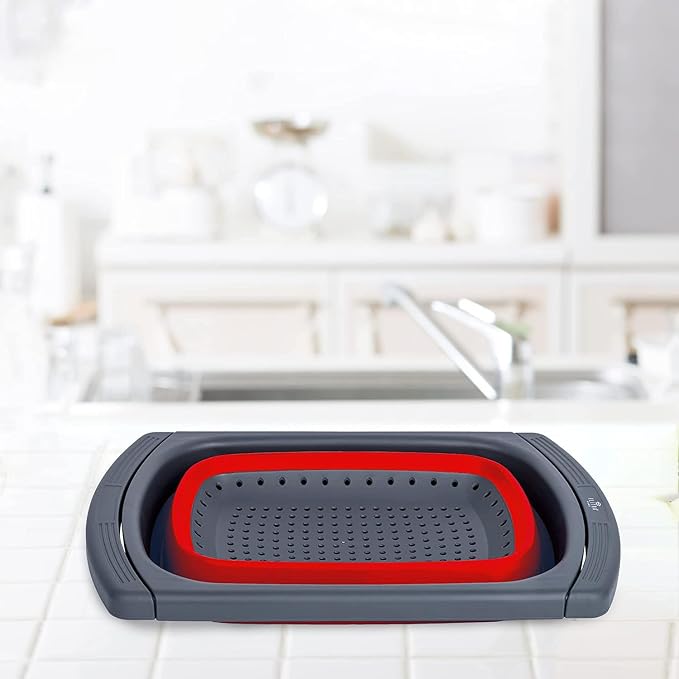 Collapsible Colander Strainer with Extendable Handles - Over the Sink Vegetable/Fruit Colanders Strainers for Kitchen, Capacity of 6 quart (Red)