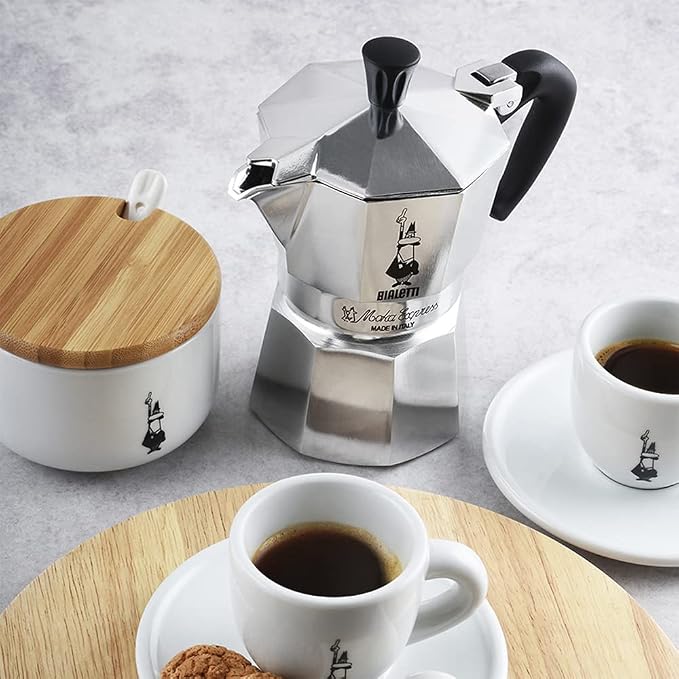 Bialetti Moka Express Iconic Italian Stovetop Espresso Maker (Natural Silver, 6 Cups)
