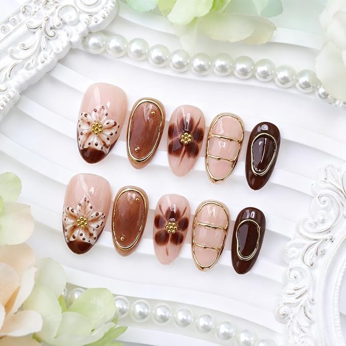 3D Flower Press On Nails Medium Almond Fake Nails Nude Brown Nails with Floral & Gold Pearl Design Full Cover False Nail Tips Chrome Line Vintage Fall Glue on Nails for Women Acrylic Manicure 30Pcs