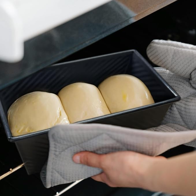 CARTMAN 2-Pack 1 LB Pullman Loaf Pan with Lid, Carbon Steel Set, Black | Includes spatula & brush, 1 lb dough capacity, nonstick carbon steel, bottom vents, ideal for square bread & toast slices