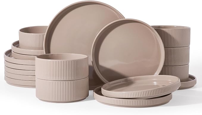 Famiware Stoneware Dishes Dinnerware Sets for 6, Ribbed Plates and Bowls | 18pc Ceramic Dinner Set with Lipped Edges, Chip & Scratch Resistant , Microwave & Dishwasher Safe, Everyday Formal Use, Brown