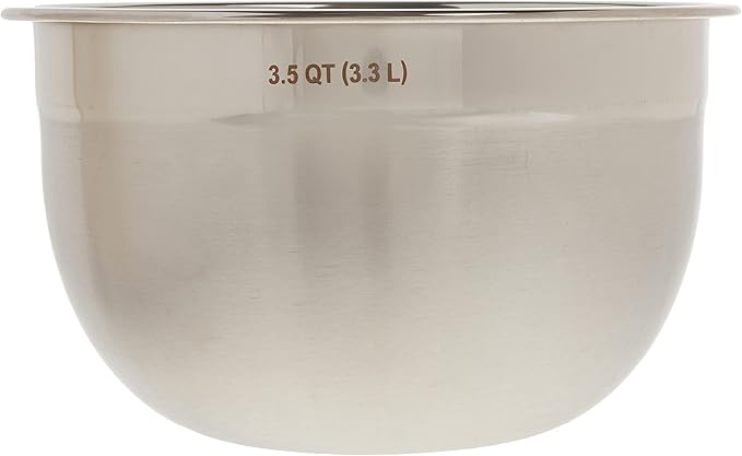 Tovolo Medium Stainless Steel Mixing Bowl 3.5 Quart Nesting Metal Bowl with Rounder Lip Edge, Dishwasher Safe Single Metal Bowl Kitchen Prep Essential, Whisking Bowl for Baking and Cooking