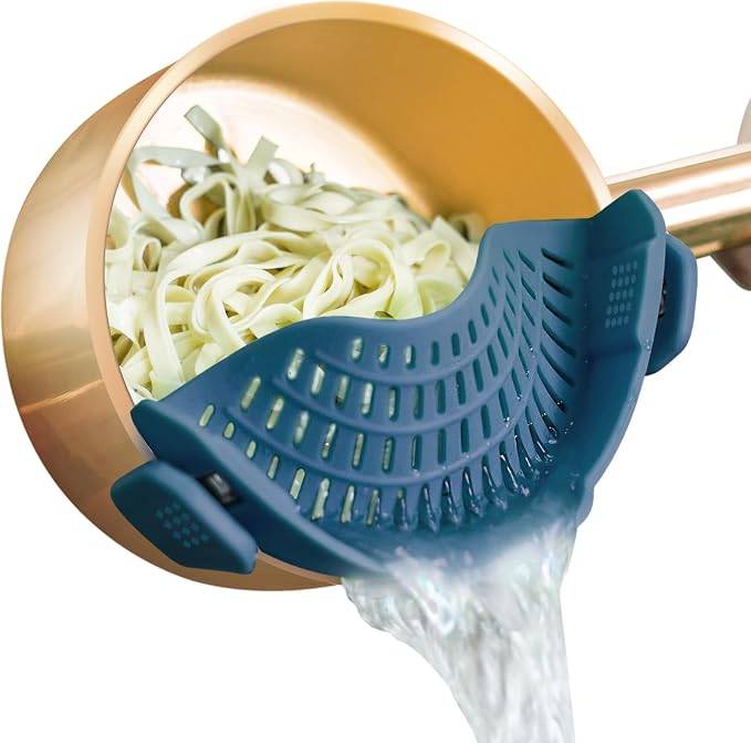 AUOON Pasta Strainer Clip on Silicone, Standard 8.86 x 3.55 in, Fog Blue | BPA-free, Fits All Pots Pans Bowls, Dishwasher Safe, for Meat Noodles Vegetable Fruits, Space-saving Kitchen Gadget