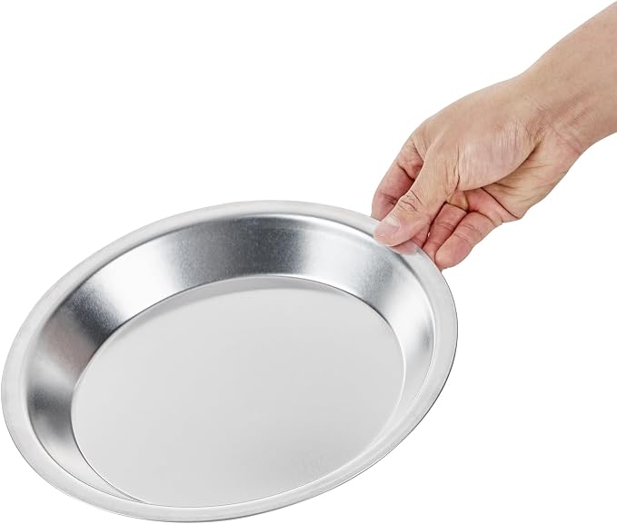 Restaurantware Aluminum Pie Pan 12 Count 9 Inch Round 1.25 Inch Deep Oven-Friendly Pie Tin, Lightweight Baking Pan, Silver Plate for Quiche, Fruit Pies, Home And Commercial Kitchens