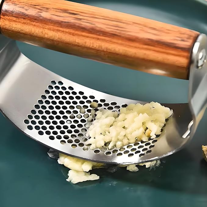 Garlic Press Rocker Stainless Steel Ginger Crusher, Garlic Mincer and Squeezer Kitchen Gadget with Ergonomic handle, Silicone Tube Garlic Peeler, Scraper and Cleaning Brush Tool Set